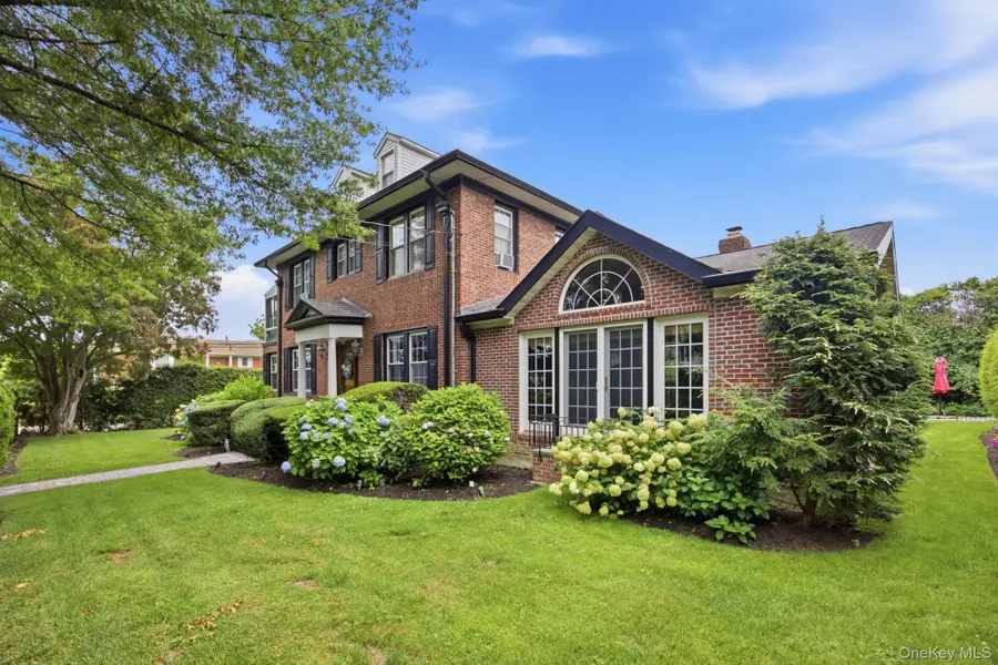 Address Withheld By Seller, Bayside, NY 11360 - #3