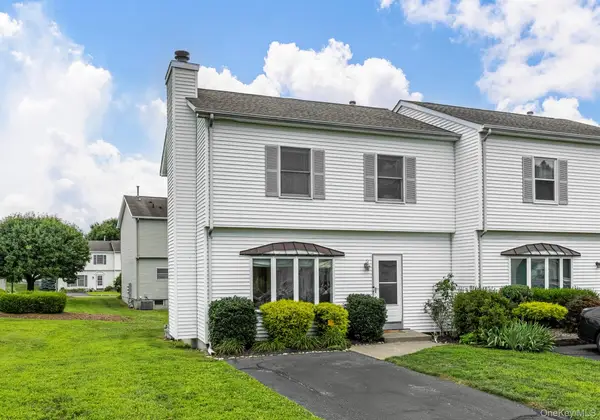 1 Melucci Court, West Haverstraw, NY 10993