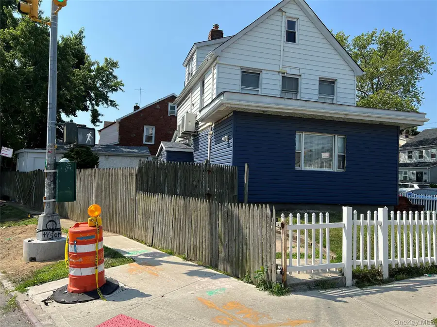 114-01 211 211 Street, Cambria Heights, NY 11411 - #3