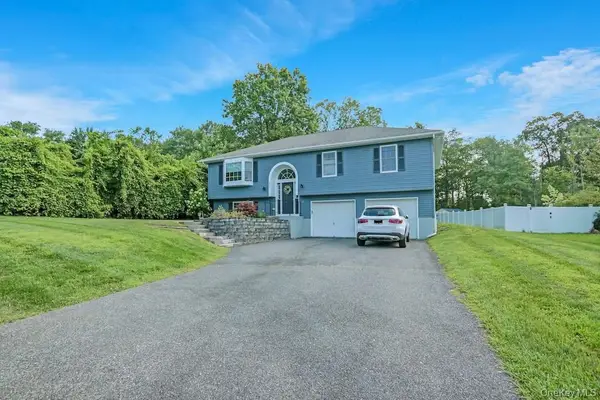 13 Jodphur Lane, Newburgh, NY 12550