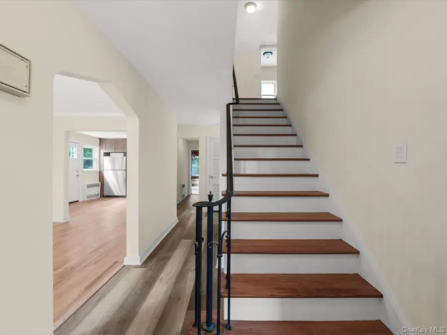 198 Canterbury, Lynbrook, NY 11563 - #2