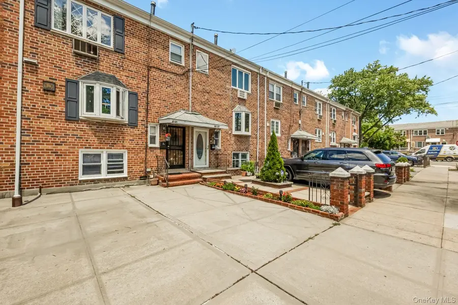69-35 61st Road, Middle Village, NY 11379 - #2