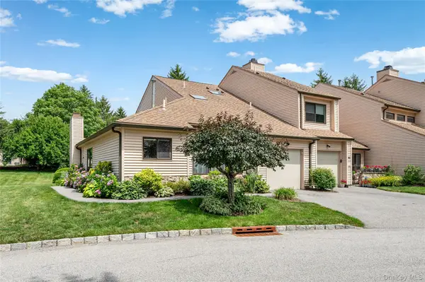61 Hudson Watch Drive #61, Ossining, NY 10562