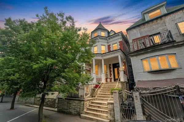 330 E 198th Street, Bronx, NY 10458