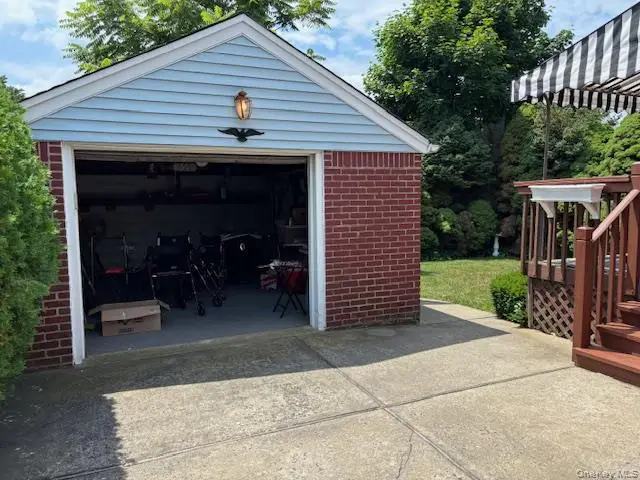 655 2nd Place S, Garden City, NY 11530 - #3