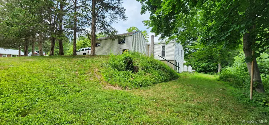 48 Gleason Boulevard, Pleasant Valley, NY 12569 - #2