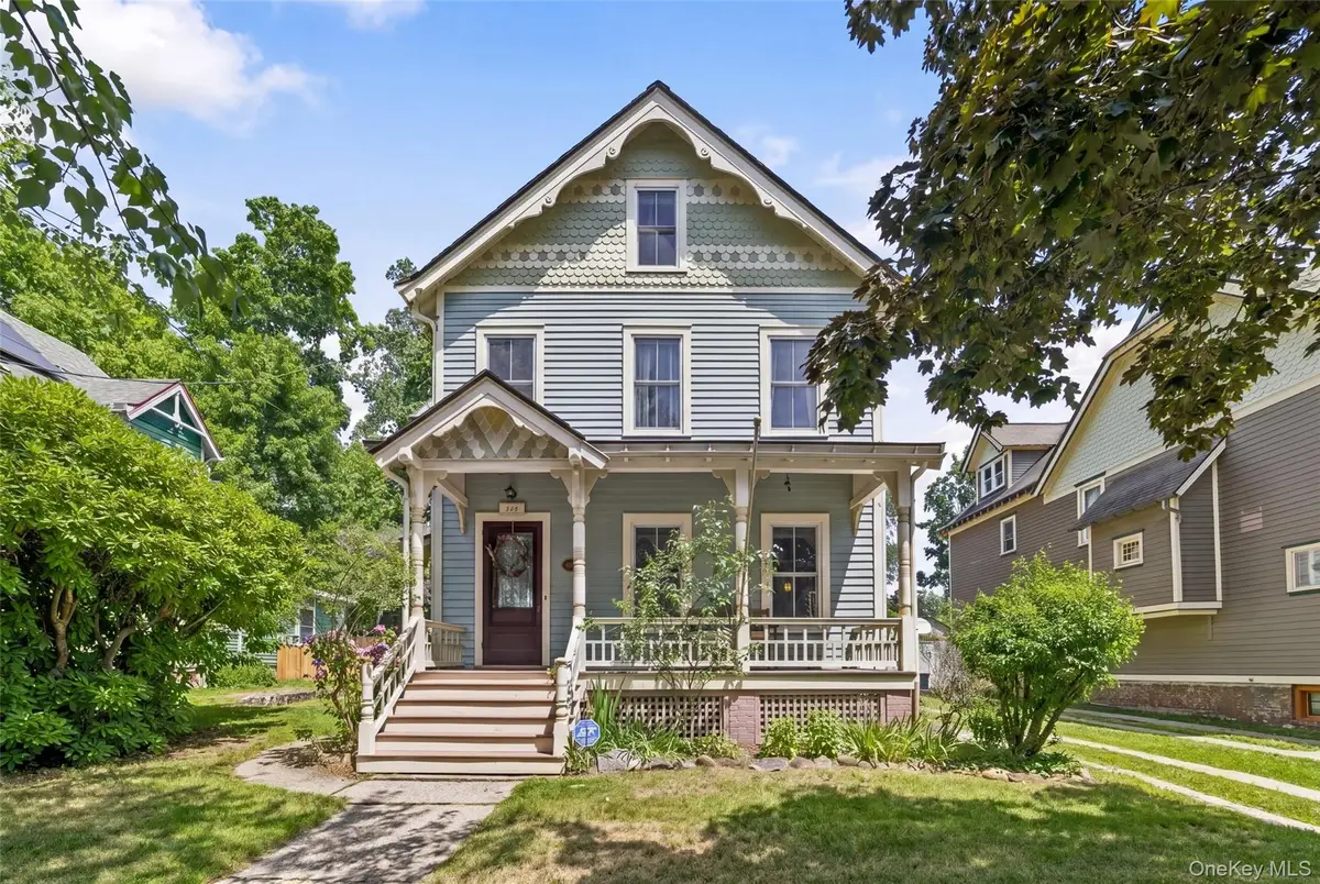 215 Walnut Street, Peekskill, NY 10566 - #1