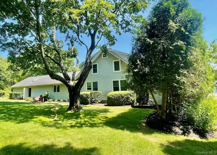 2725 Skunk Lane, Cutchogue, NY 11935 - #3