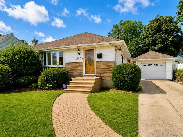171 Allen Street, Hempstead, NY 11550