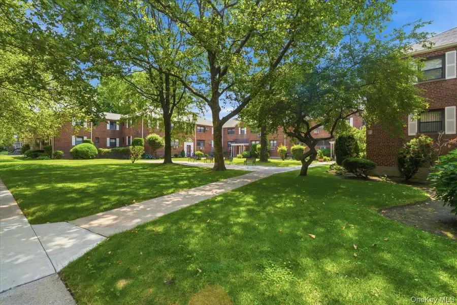 86-22 155th #3L, Howard Beach, NY 11414 - #2