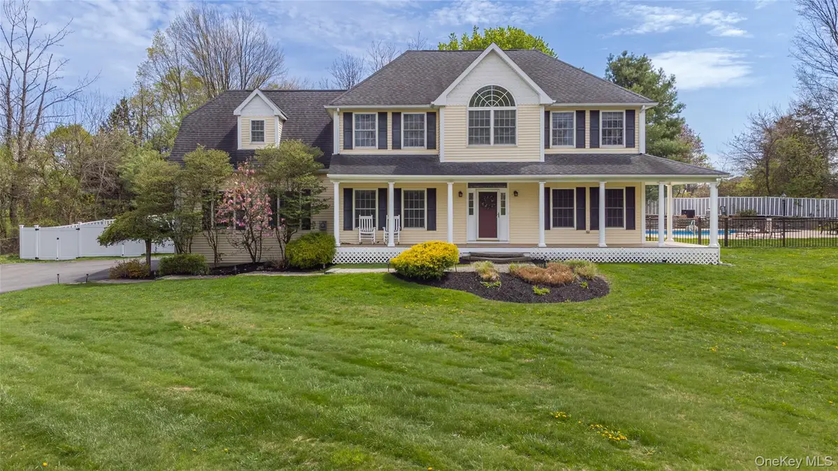 12 Ridgeview Lane, Marlboro, NY 12542 - #1