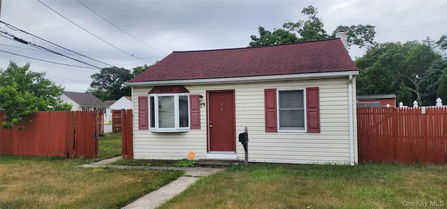 79 Commack Road, North Babylon, NY 11703 - #3