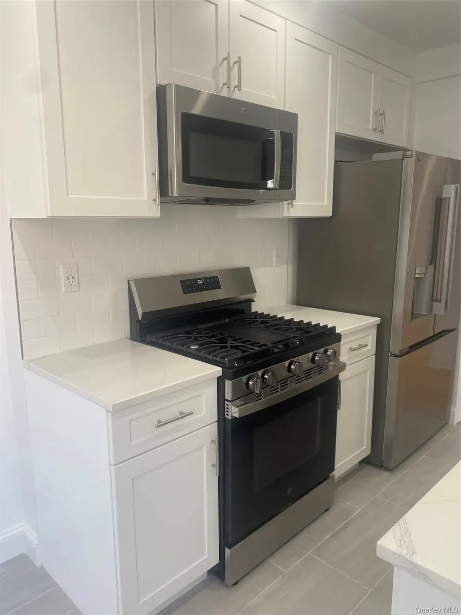 65-65 Wetherole Street #6S, Rego Park, NY 11374 - #3