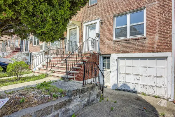 53-21 194 Street, Fresh Meadows, NY 11365