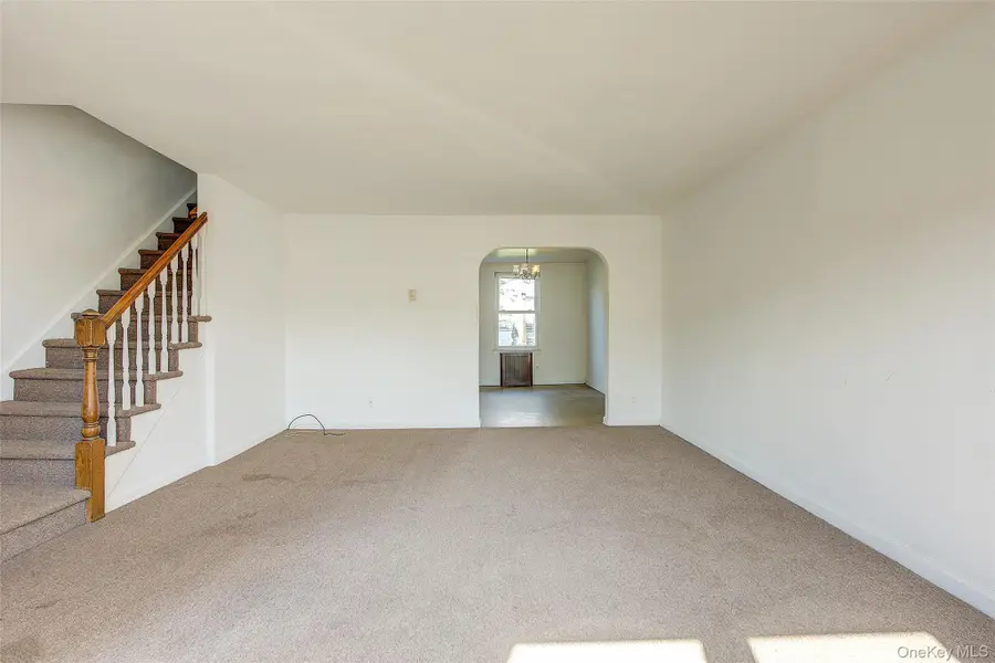 53-21 194 Street, Fresh Meadows, NY 11365 - #2
