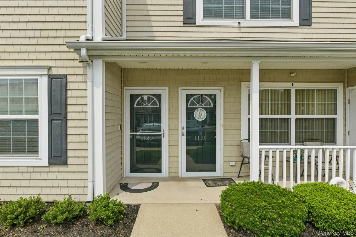 1120 Willow Lane, Valley Stream, NY 11580 - #1