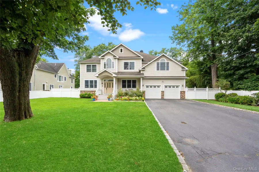 90 Meadow Glen Road, Northport, NY 11768 - #2