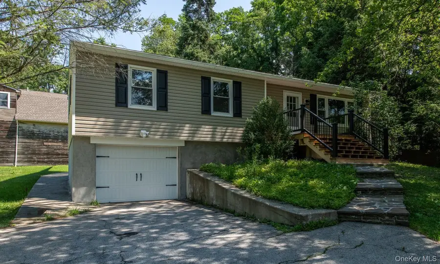 676-678 Oak Summit Road, Millbrook, NY 12545 - #3