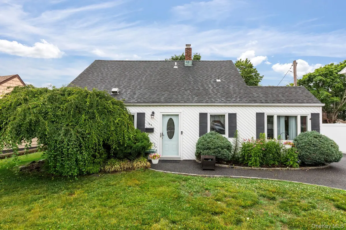 149 Coach Lane, Levittown, NY 11756 - #1