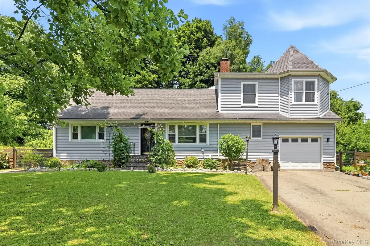 109 Chelsea Road, Wappingers Falls, NY 12590 - #1