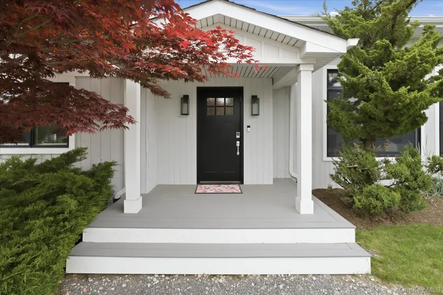 4 Stillwaters Lane, Westhampton Beach, NY 11978 - #2