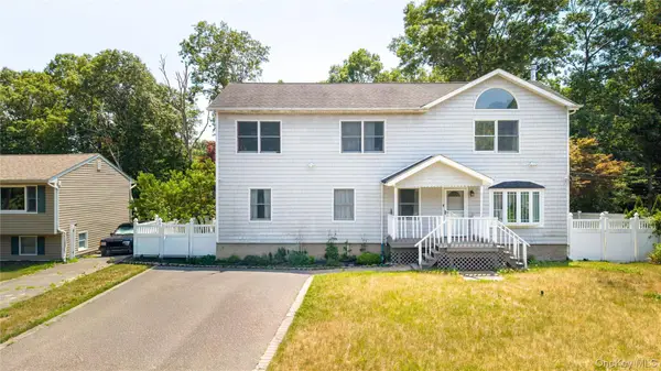 4478 Express Drive S, Ronkonkoma, NY 11779