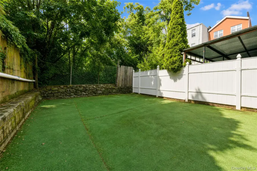 453 E 181 Street, Bronx, NY 10457 - #2
