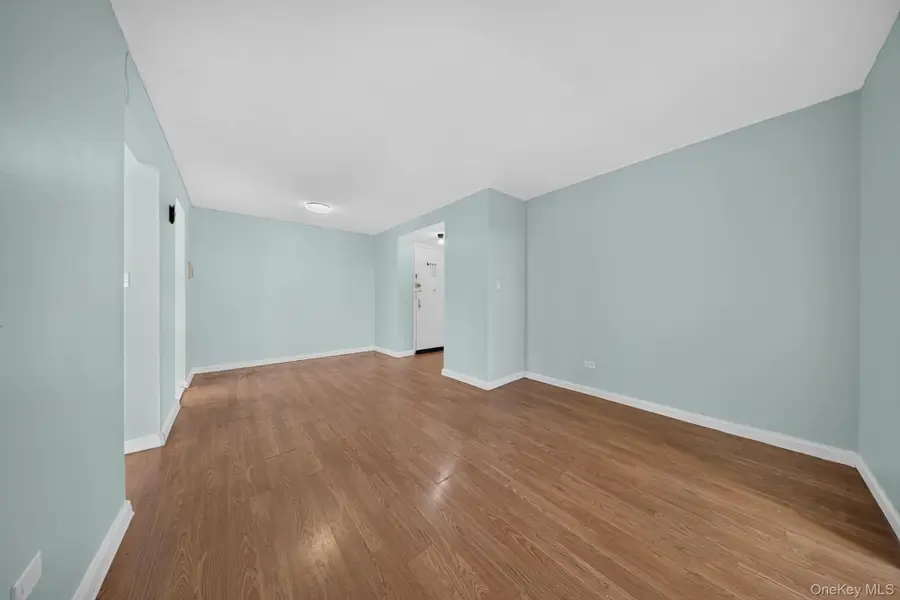 51-33 Goldsmith Street #7G, Elmhurst, NY 11373 - #3
