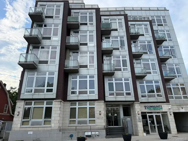 140-21 32nd Avenue #5CN, Flushing, NY 11354