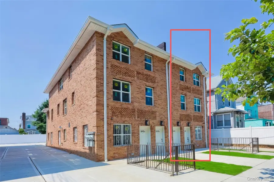 842 E 225th Street, Bronx, NY 10466 - #3