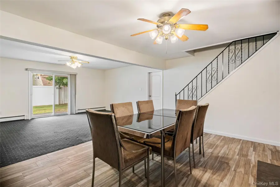 30 Bent Lane, Levittown, NY 11756 - #3