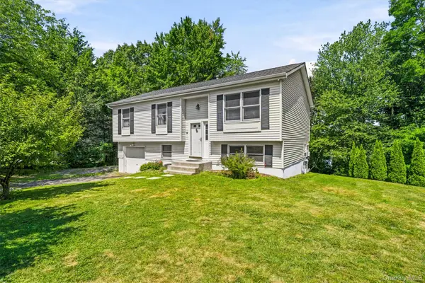 6 Virginia Circle, Newburgh, NY 12550