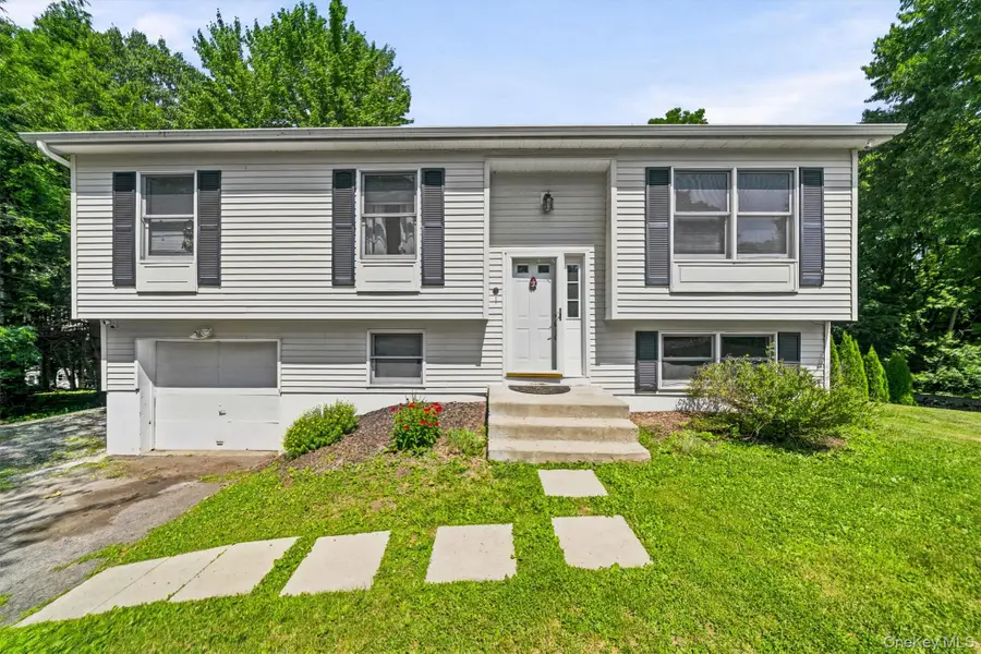 6 Virginia Circle, Newburgh, NY 12550 - #2