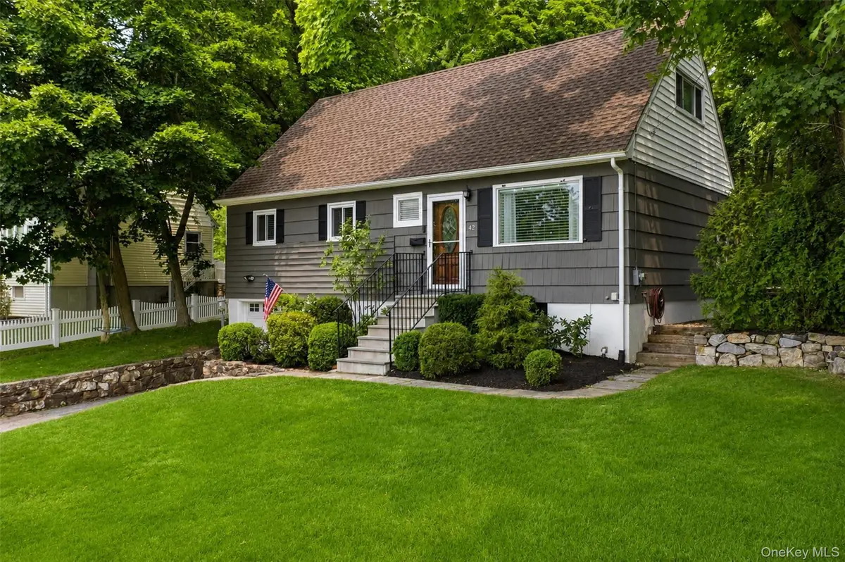 42 Pershing Avenue, Ossining, NY 10562 - #1