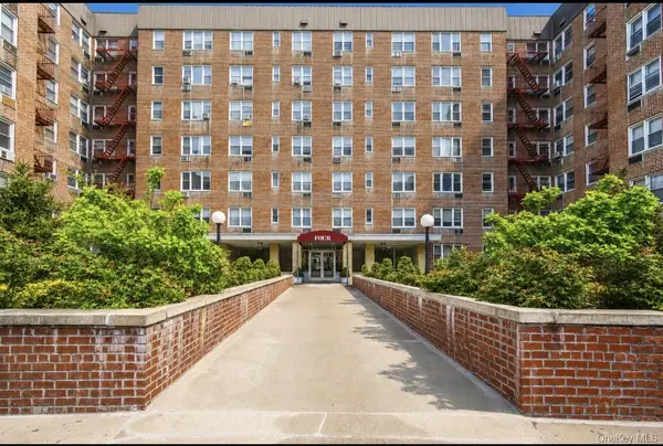 4 Sadore Lane #1O, Yonkers, NY 10710