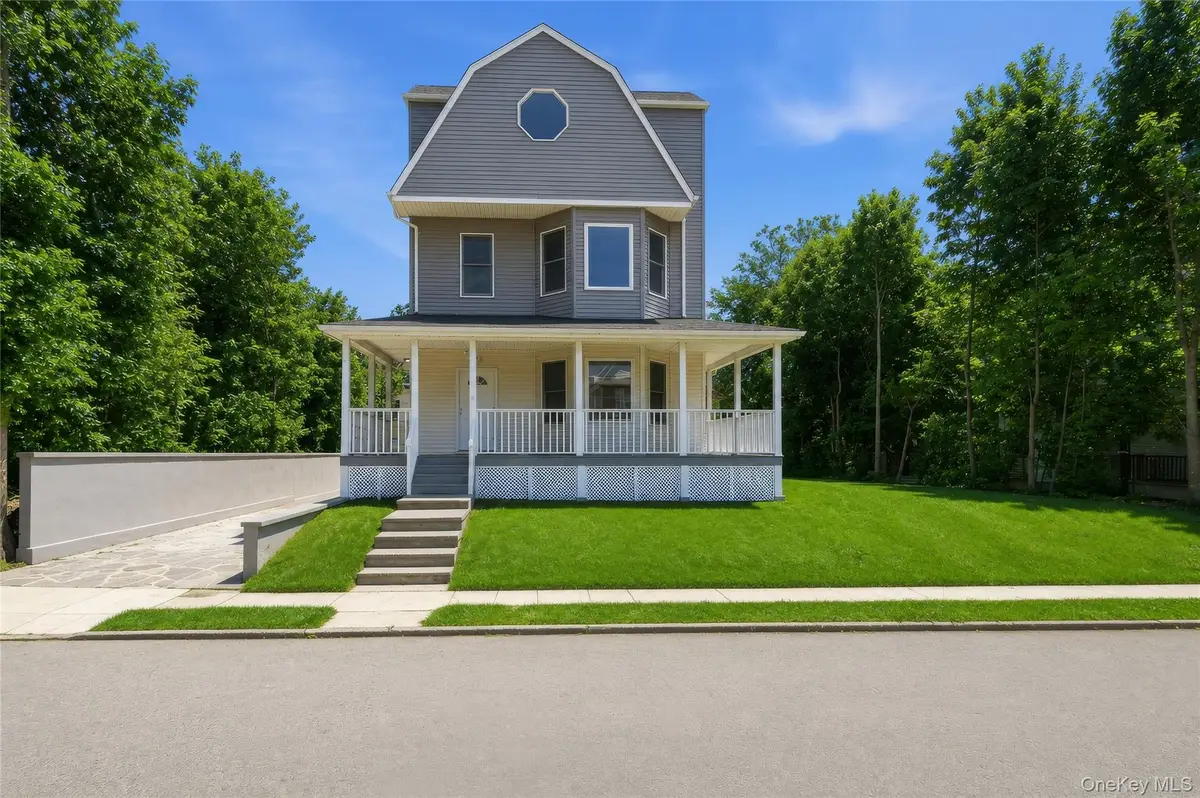 40 Amackassin Terrace, Yonkers, NY 10703 - #1