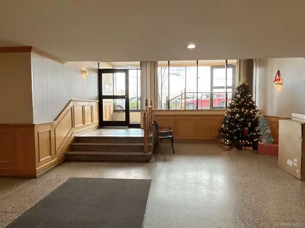 144-60 Gravett Street #2B, Flushing, NY 11367