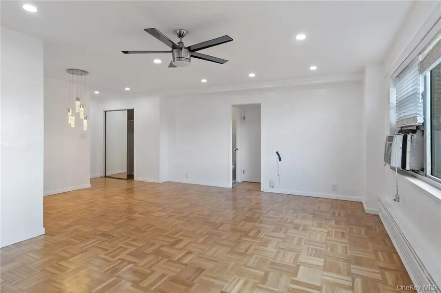 2 Fordham Hill Oval #6H, Bronx, NY 10468 - #3