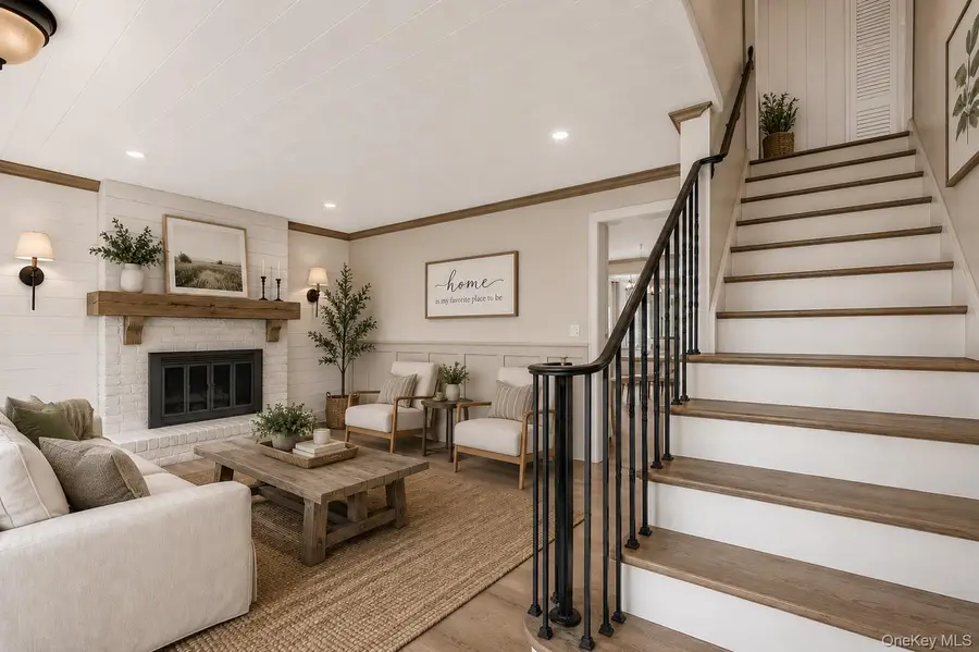 118 Tamarack Street, Islip, NY 11751 - #3