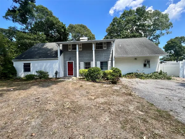 119 Holbrook Road, Holbrook, NY 11741