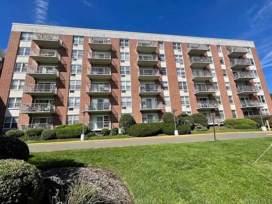 35 Park Avenue #6G, Suffern, NY 10901 - #2