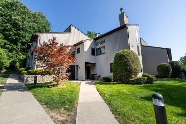 309 N Greeley Avenue #5C, Chappaqua, NY 10514