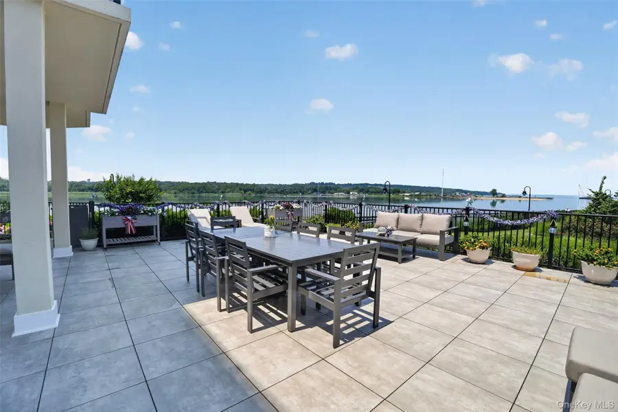 10 Shore Road #101, Glenwood Landing, NY 11547 - #3