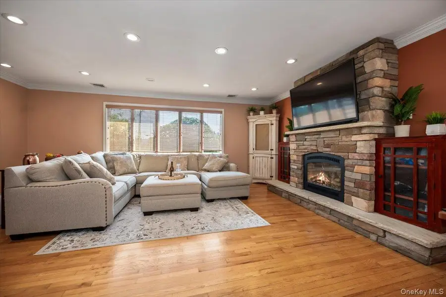 311 Blackheath Road, Lido Beach, NY 11561 - #3