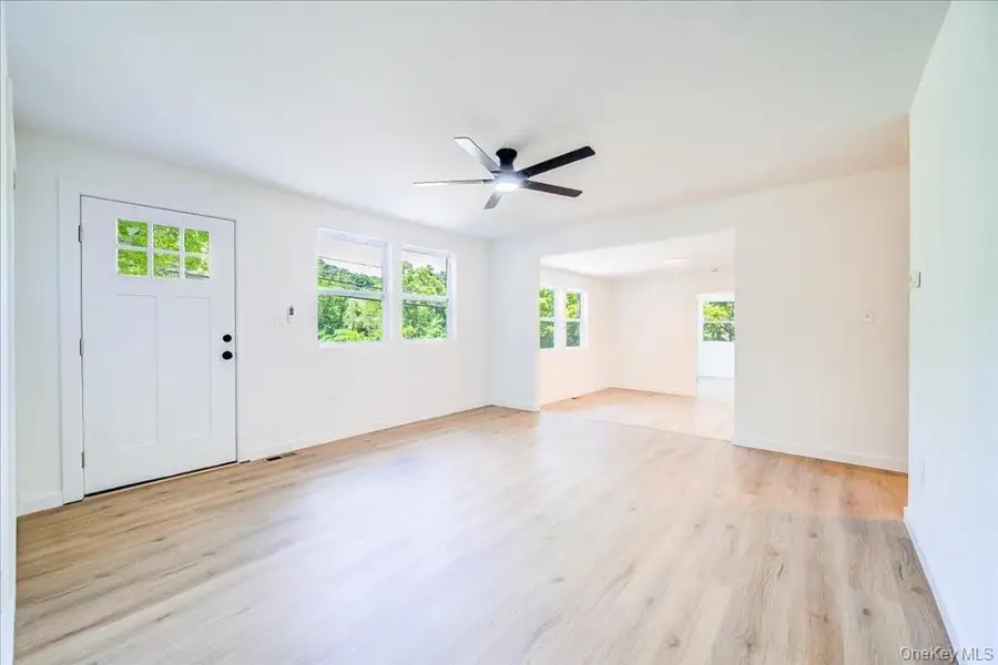 452 Vineyard Avenue, Highland, NY 12528 - #3