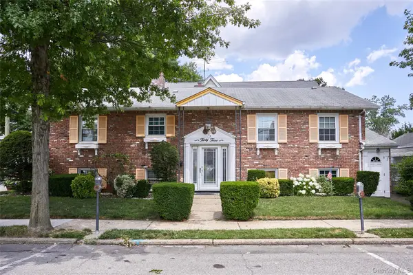 33 N Tyson Avenue, Floral Park, NY 11001