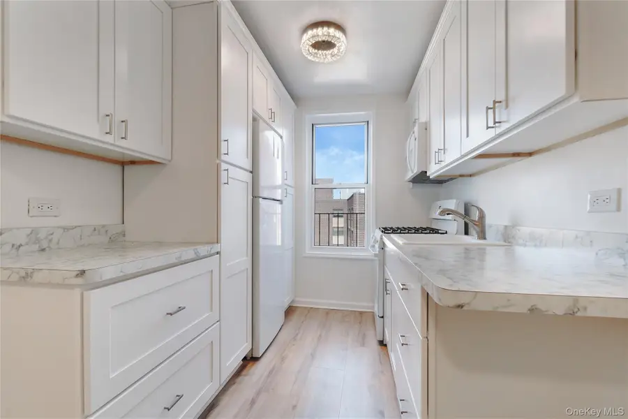 1430 Seagirt Boulevard #6H, Far Rockaway, NY 11691 - #2