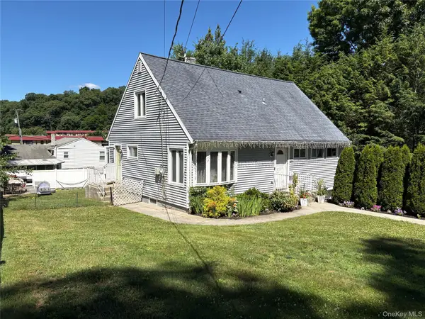 21 Washington Place, White Plains, NY 10603