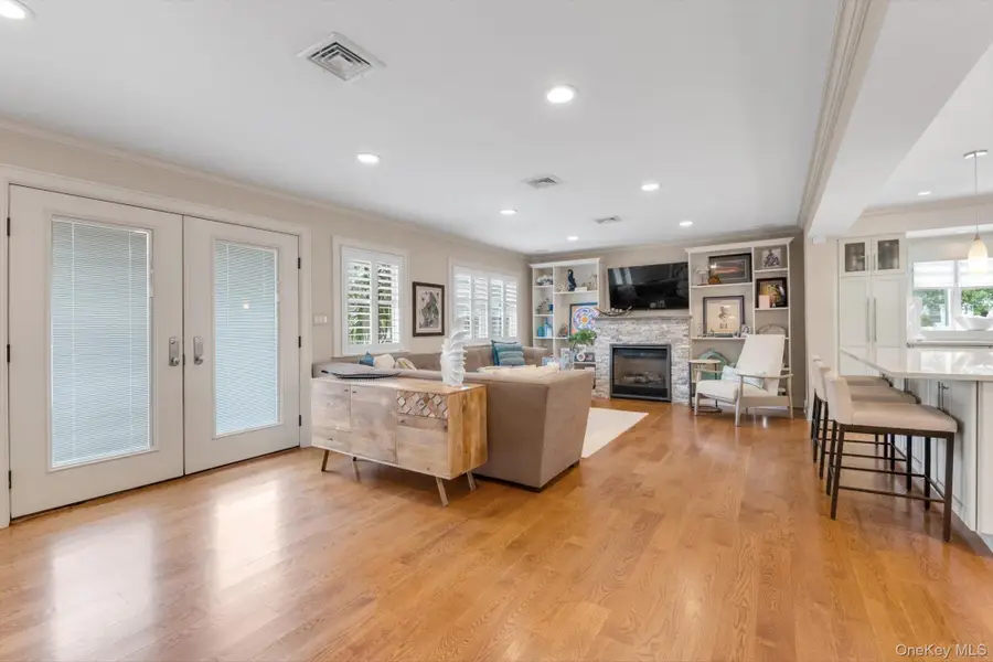 625 W Walnut Street, Long Beach, NY 11561 - #3