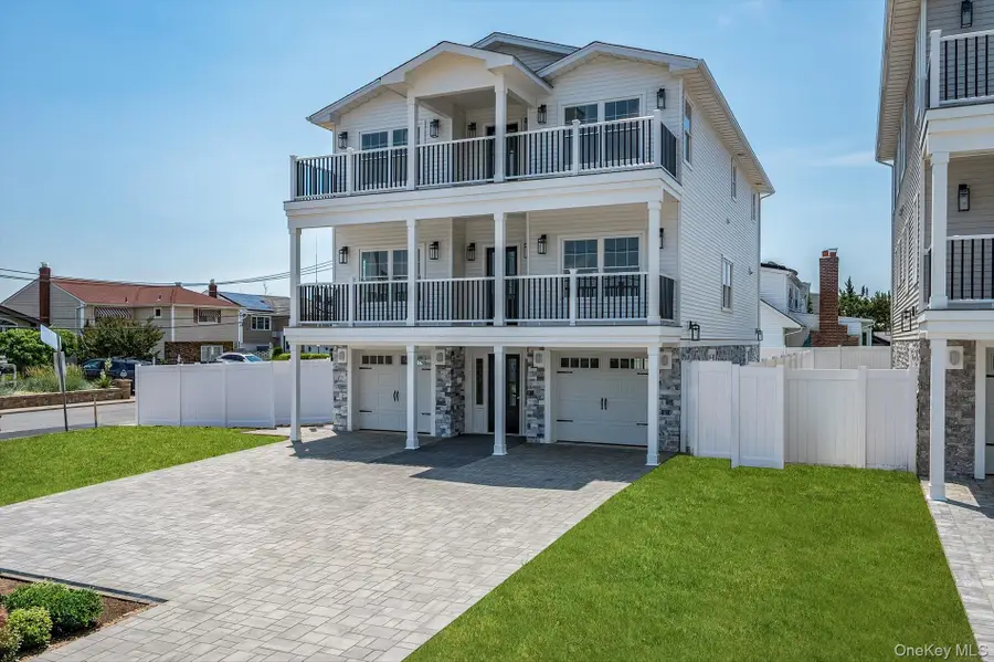 17 Island Parkway, Island Park, NY 11558 - #2